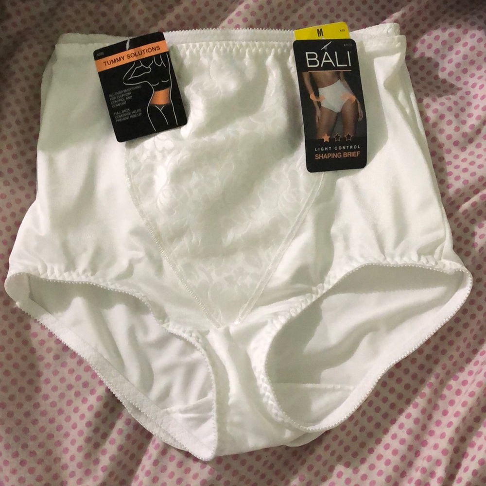 Bali Womens Everyday Smoothing Brief- 2pack